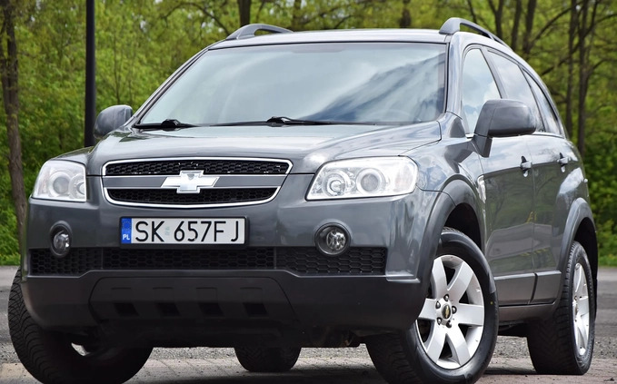 Chevrolet Captiva cena 27900 przebieg: 207000, rok produkcji 2010 z Pasym małe 704